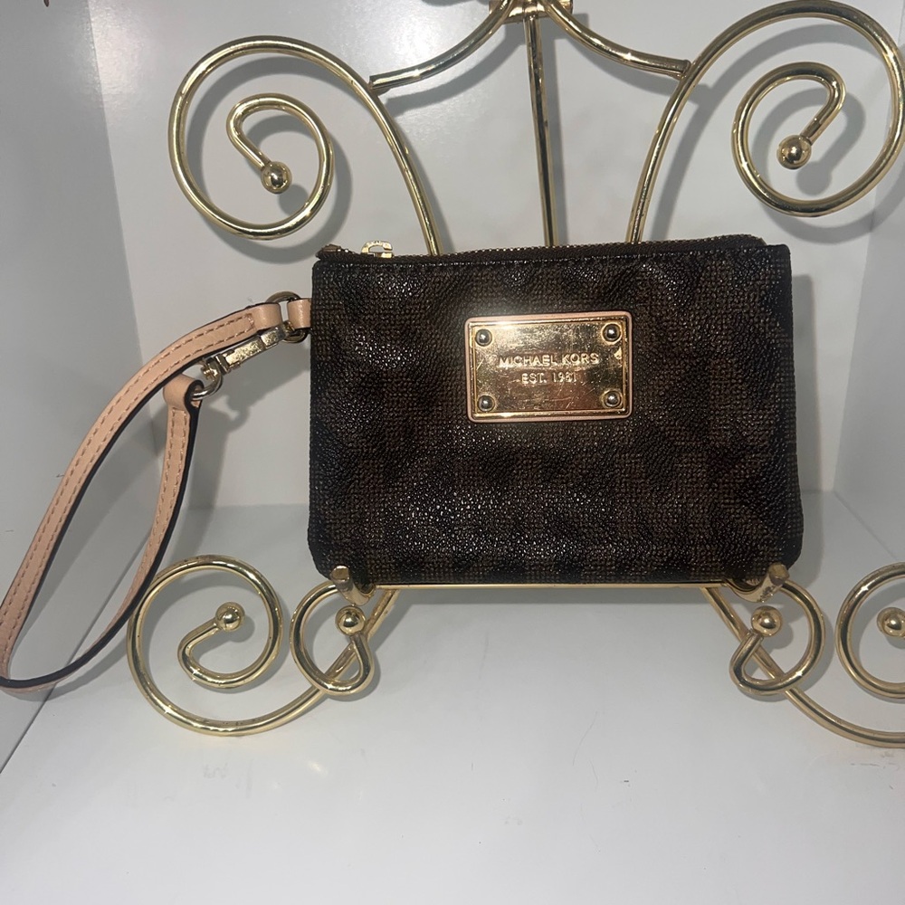 Michael Kors wallet - Picture 2 of 4